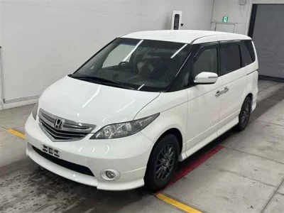 Honda ELYSION