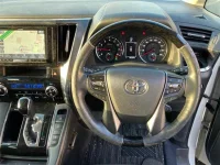 Toyota VELLFIRE лот № 30192 оценка 4  с аукциона в Японии 2