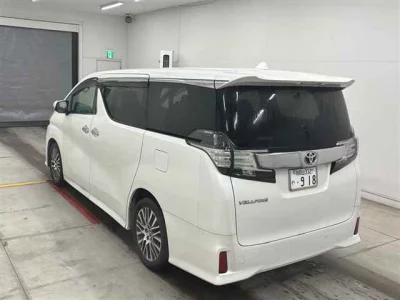Toyota VELLFIRE  с аукциона в Японии