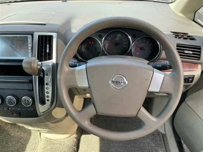 Nissan Presage
