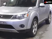 Mitsubishi OUTLANDER лот № 30130 оценка 3  с аукциона в Японии 6