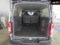 Nissan CARAVAN VAN лот № 20069 оценка 3.5  с аукциона в Японии 3