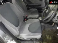 Honda FIT лот № 30740 оценка 3.5  с аукциона в Японии 5