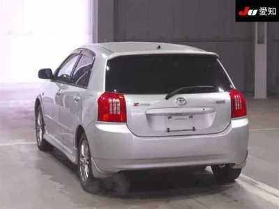 Toyota COROLLA RUNX  с аукциона в Японии