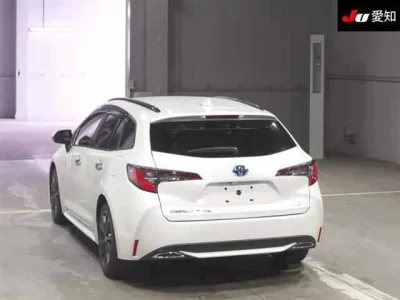 Toyota COROLLA TOURING  с аукциона в Японии