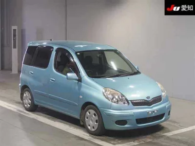 Toyota FUNCARGO  с аукциона в Японии