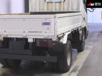 Toyota DYNA лот № 7024 оценка R  с аукциона в Японии 7