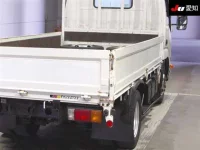 Toyota DYNA лот № 7017 оценка 3.5  с аукциона в Японии 7