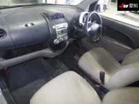 Toyota PASSO лот № 30107 оценка 3.5  с аукциона в Японии 2