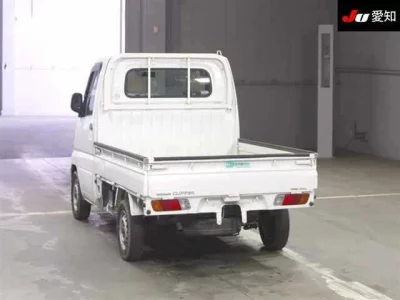 Nissan CLIPPER TRUCK