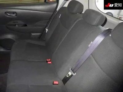 Nissan LEAF  с аукциона в Японии