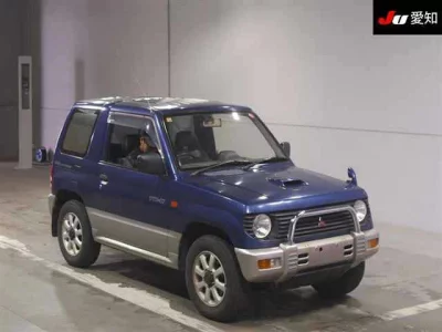 Mitsubishi PAJERO MINI