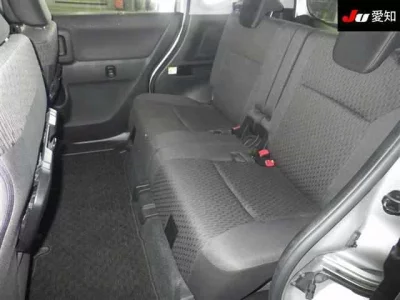 Mitsubishi DELICA D2