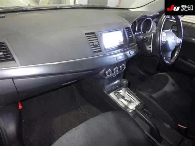 Mitsubishi GALANT FORTIS