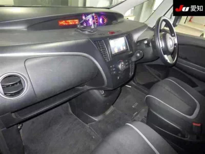 Mazda BIANTE  с аукциона в Японии