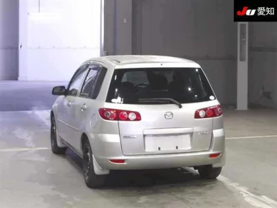Mazda DEMIO  с аукциона в Японии
