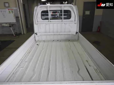 Suzuki CARRY TRUCK  с аукциона в Японии