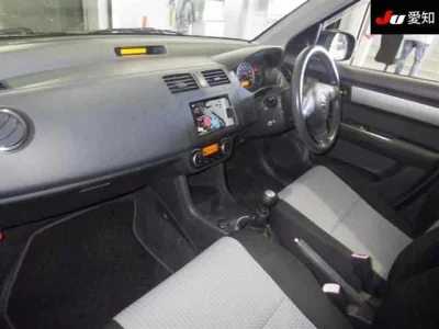 Suzuki SWIFT  с аукциона в Японии