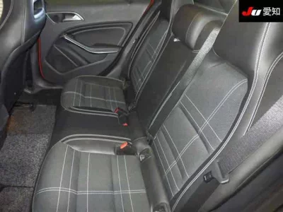 Mercedes-Benz GLA CLASS