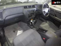 Toyota CROWN COMFORT лот № 30125 оценка 3.5  с аукциона в Японии 2