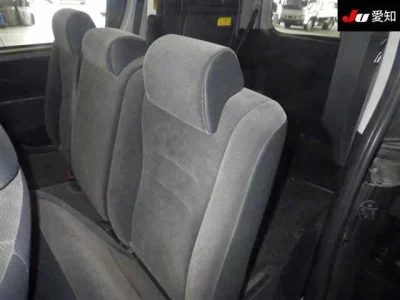 Toyota VOXY  с аукциона в Японии