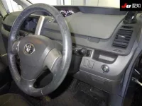 Toyota VOXY лот № 30117 оценка 3.5  с аукциона в Японии 4