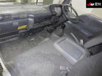 Mazda TITAN лот № 7009 оценка 3.5  с аукциона в Японии 2