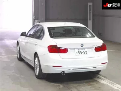 BMW 3-Series  с аукциона в Японии