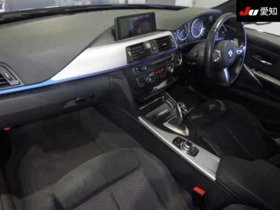 BMW 3-Series  с аукциона в Японии