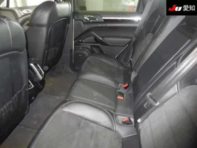 Porsche Cayenne  с аукциона в Японии