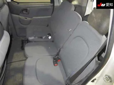 Toyota FUNCARGO  с аукциона в Японии