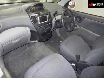 Toyota FUNCARGO  с аукциона в Японии