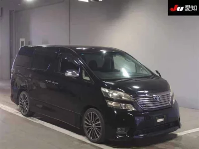 Toyota VELLFIRE  с аукциона в Японии