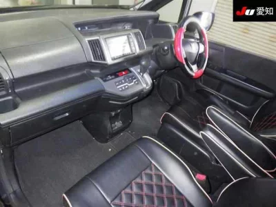 Honda STEP WAGON  с аукциона в Японии