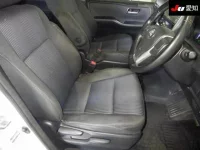 Toyota NOAH лот № 5009 оценка 3.5  с аукциона в Японии 5