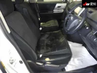 Toyota NOAH лот № 30192 оценка 3.5  с аукциона в Японии 5