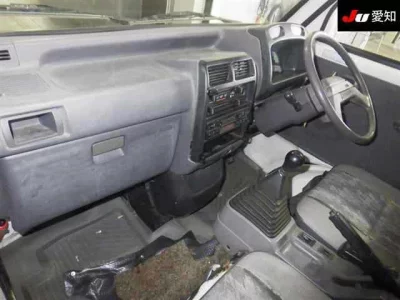 Mitsubishi MINICAB TRUCK