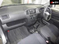 Toyota PROBOX лот № 4005 оценка 3.5  с аукциона в Японии 2