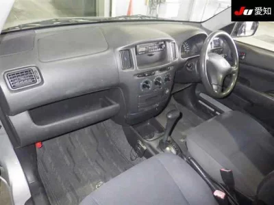 Toyota PROBOX  с аукциона в Японии