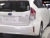 Toyota PRIUS ALPHA лот № 4095 оценка R  с аукциона в Японии 7