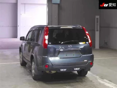 Nissan X-TRAIL  с аукциона в Японии