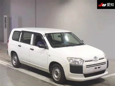 Toyota PROBOX  с аукциона в Японии