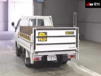 Mazda BONGO лот № 20028 оценка 3.5  с аукциона в Японии 1