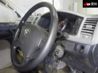 Toyota HIACE VAN лот № 20029 оценка 3  с аукциона в Японии 4