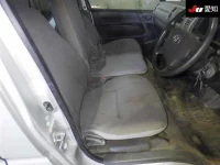 Toyota HIACE VAN лот № 20029 оценка 3  с аукциона в Японии 5