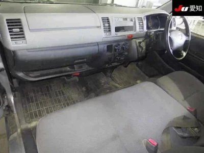 Toyota HIACE VAN  с аукциона в Японии