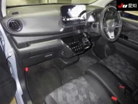 Mitsubishi EK X EV лот № 2043 оценка 5  с аукциона в Японии 2