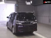 Toyota VELLFIRE лот № 1032 оценка 3.5  с аукциона в Японии 1