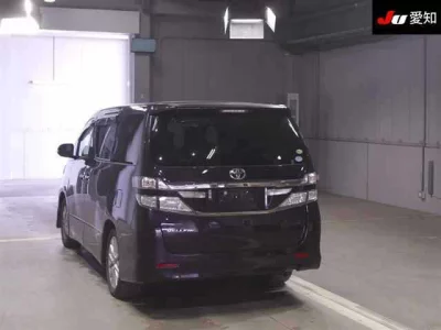 Toyota VELLFIRE  с аукциона в Японии