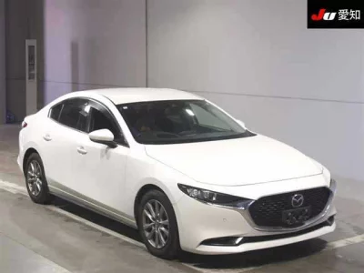 Mazda MAZDA3  с аукциона в Японии
